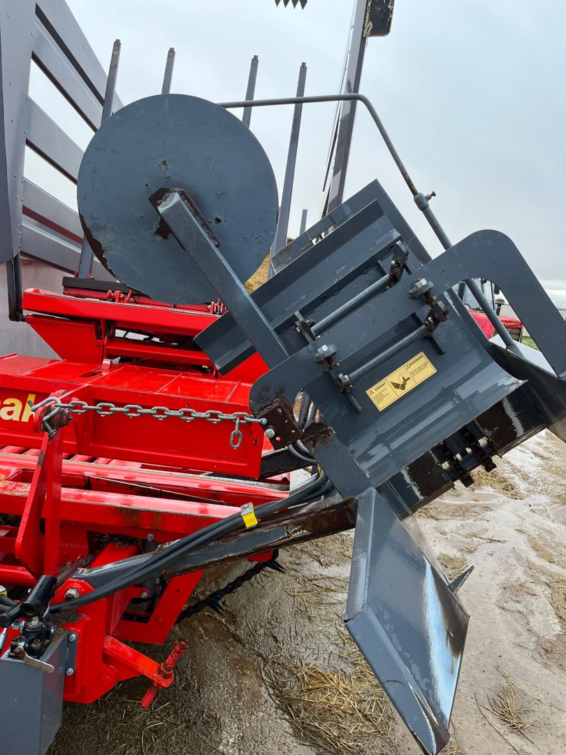 Satılık Balya toplama makinası